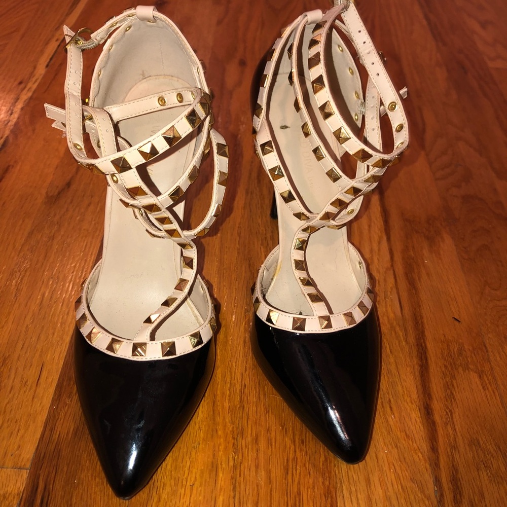 Women high heel shoes